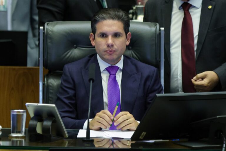 Câmara votará urgência do PL da Anistia nesta quarta, anuncia Motta