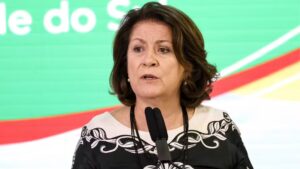Lula anuncia Miriam Belchior como nova ministra da Casa Civil